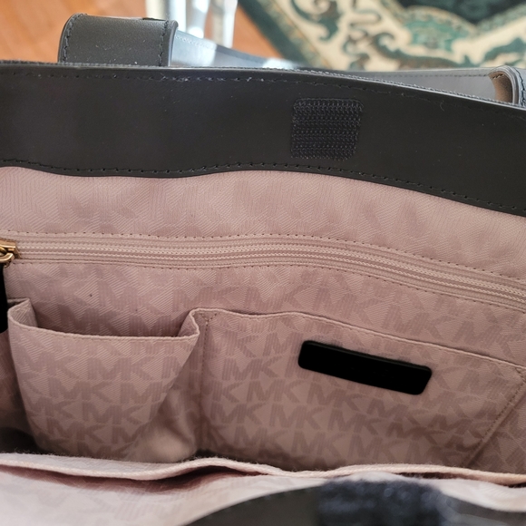 Michael Kors Large Black and White Striped Tote - Picture 3 of 4